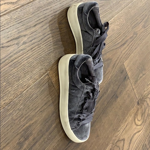 Velvet Sneakers - Picture 3 of 5